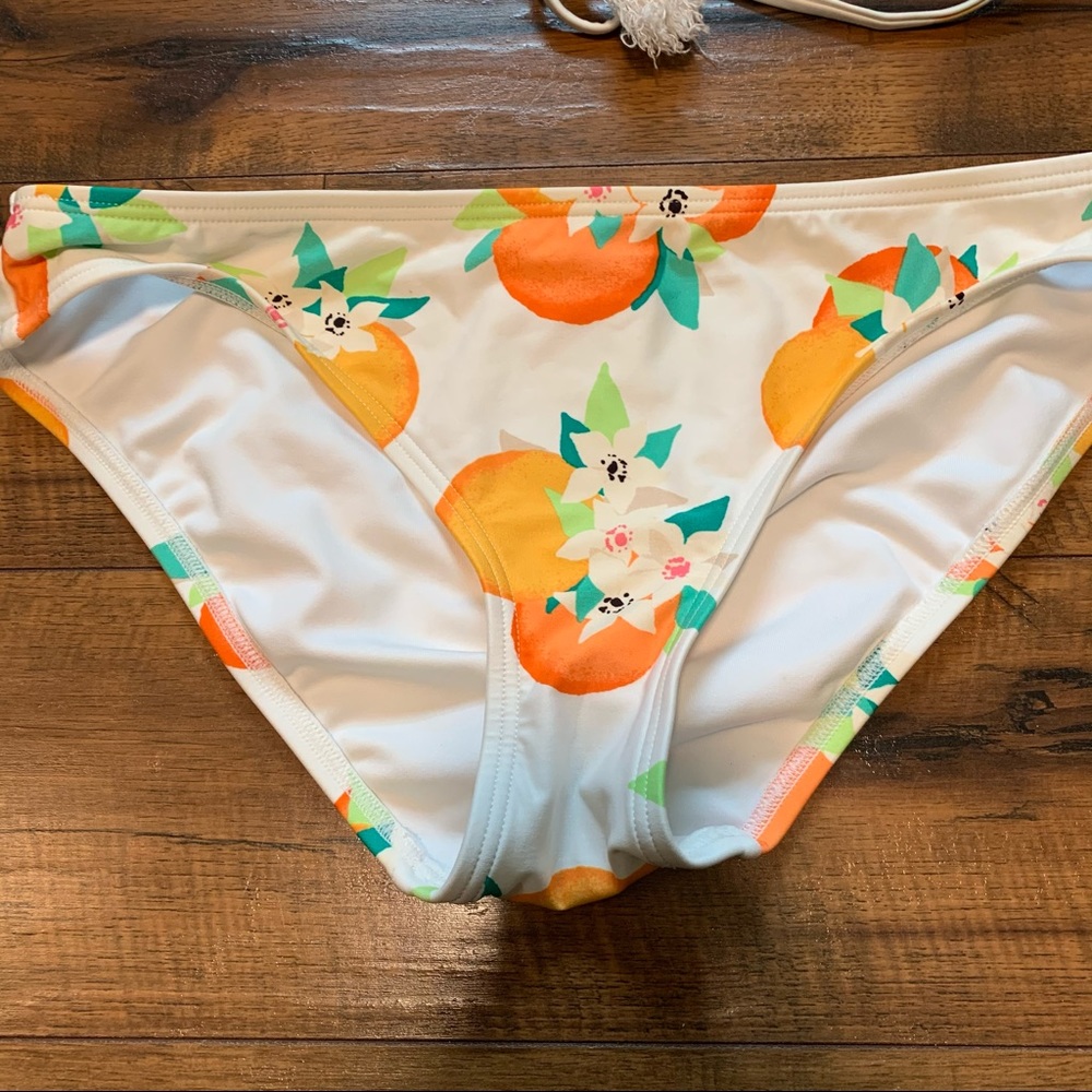 Kate Spade Bikini - Picture 7 of 7